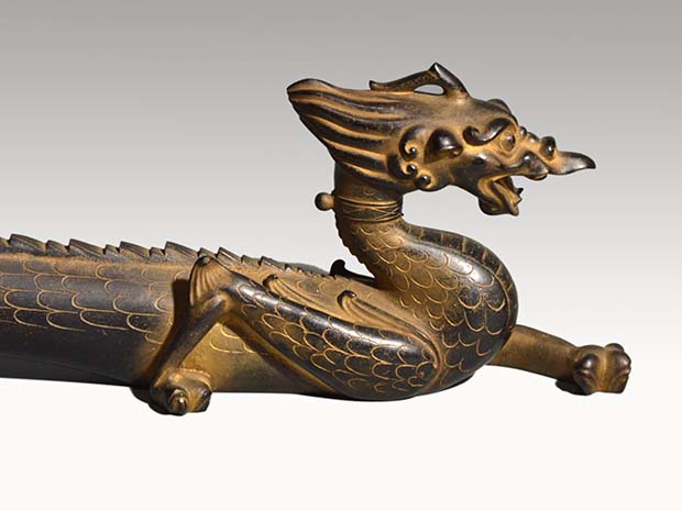 香取秀真(作)　龍　大文鎮　全長44.5cm　共箱　大観古希記念作