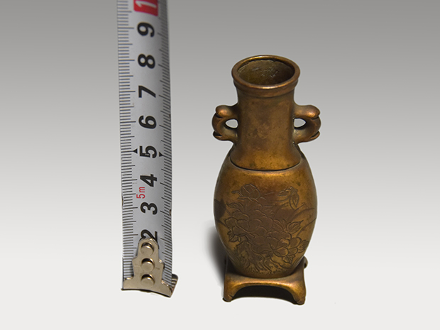 鍍金　花鳥彫入　古銅　箸瓶　箸立　高さ：7.3cm　小花瓶にも