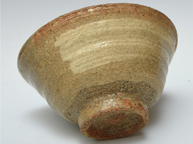 F1297 九代 長岡住右衛門 空味 楽山焼 茶碗 共箱 抹茶碗 茶道具 F1297 九代 長岡住右衛門 空味 楽山焼 茶碗 共箱 抹茶碗