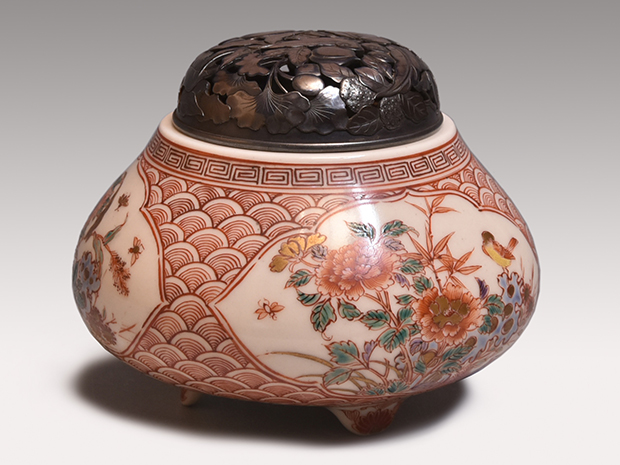 白薩摩焼 香炉 三足 透かし彫 玉陶山 仁楓作 63 香炉 白薩摩